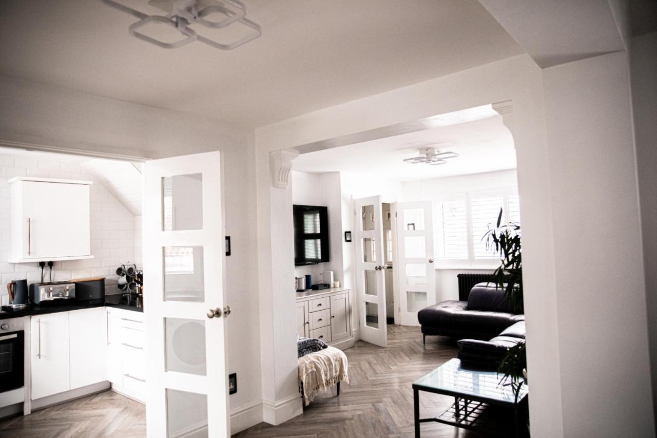 Inviting 3-Bed House In 맨체스터 외부 사진